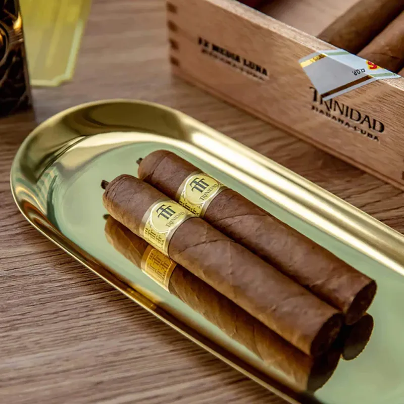 千里达 半月-4.webp