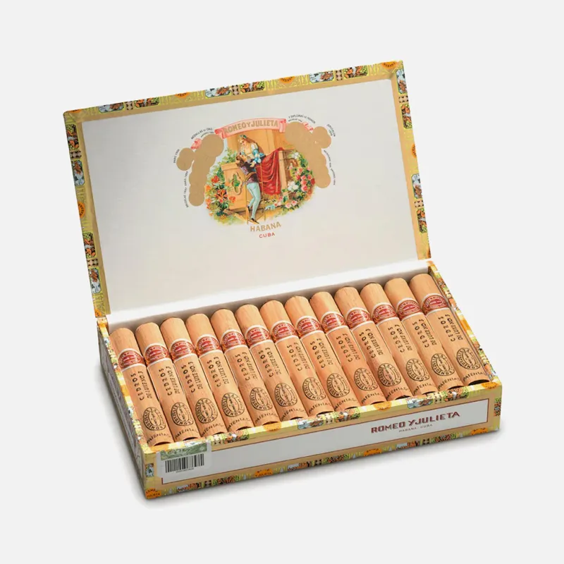 Romeo y Julieta Coronitas en Cedro ( Dress box of 25)