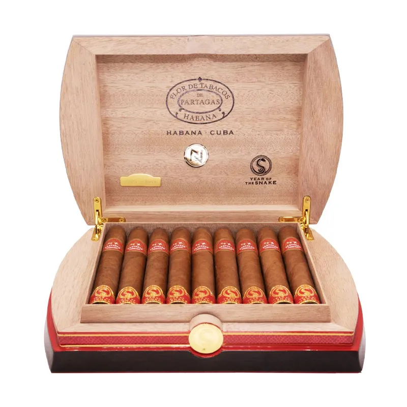 帕特加斯 蛇年 YEAR OF THE SNAKE